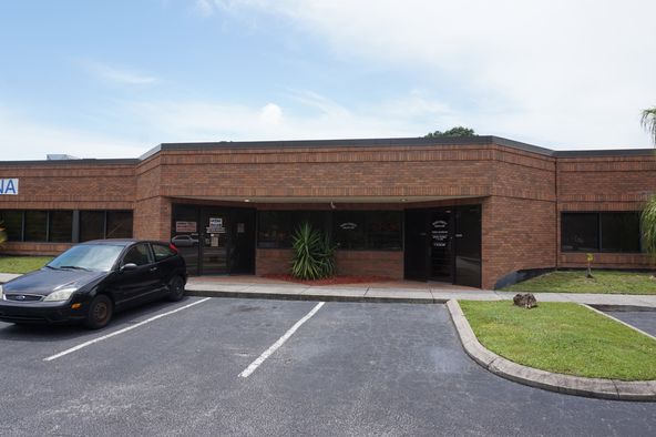 8900 N Armenia Ave, Tampa, FL 33604